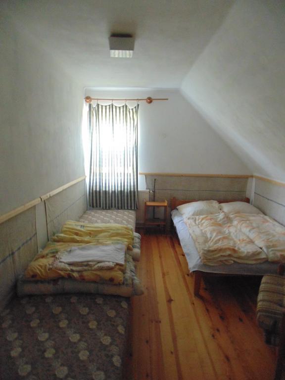 Huta Vendeghaz Otel Kishuta Dış mekan fotoğraf