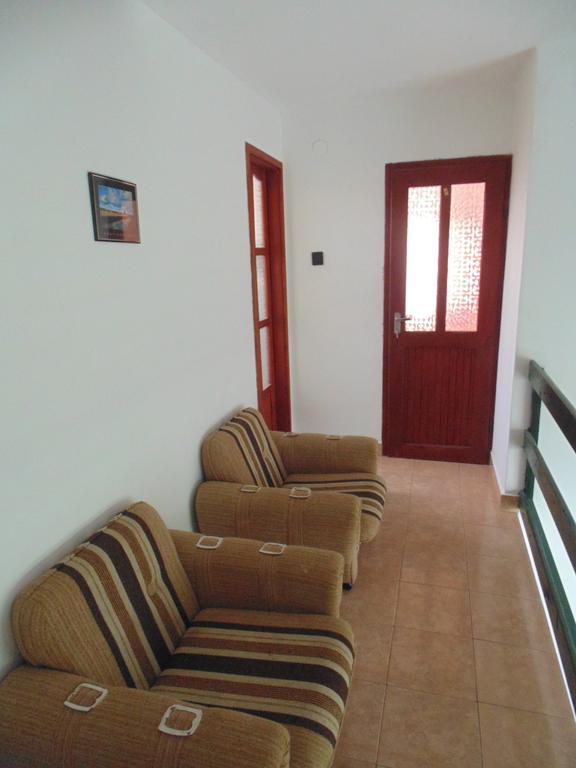 Huta Vendeghaz Otel Kishuta Dış mekan fotoğraf